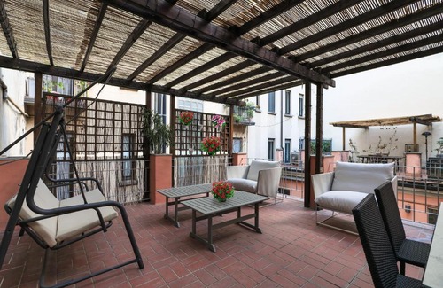 Porta Venezia Apartment | Elegant Terrace Suite