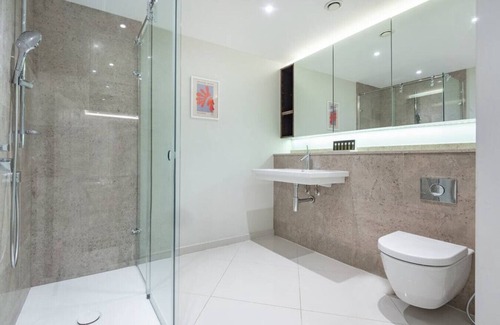London City Centre House | Elegant Townhouse in Trafalgar Square