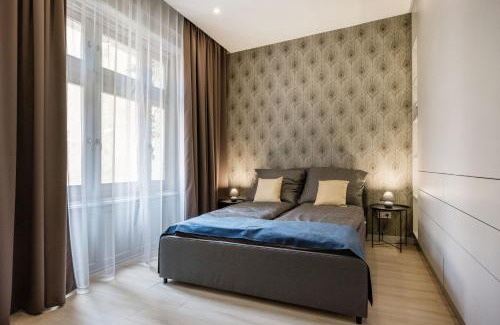Erzsebetvaros Apartment | Elegant Two-bedroom Apartment in the Centre