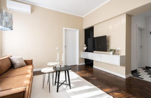 Bucharest City-Centre Apartment | Elegant Two Bedrooms Apartment