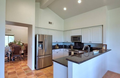 La Quinta Condo | Elegant updated 3 BD 3.5 BA 2400 Sq Foot condo 245304