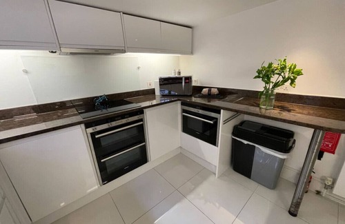 Cambridge City Centre House | Elegant Victorian house the best central location