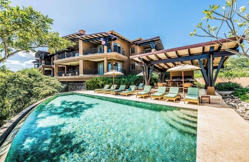 Papagayo Peninsula House | Elegant Villa Escape in Peninsula Papagayo