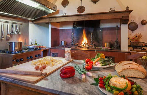 Lucignano Villa | Elegant villa with pool & private park in Lucignano