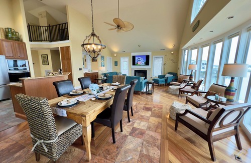 Chincoteague House | Elegant Waterfront Residence, Magnificant Sunsets, Close to Town Ctr, Elevator