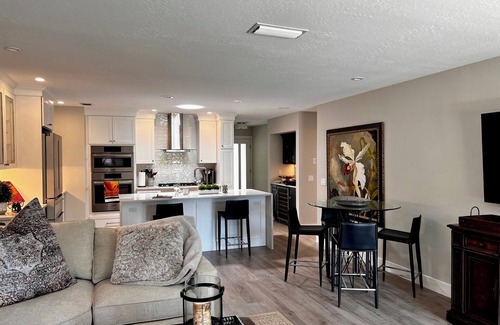 Yountville Condo | Elegant Wine Country Retreat in the Heart of Napa Valley
