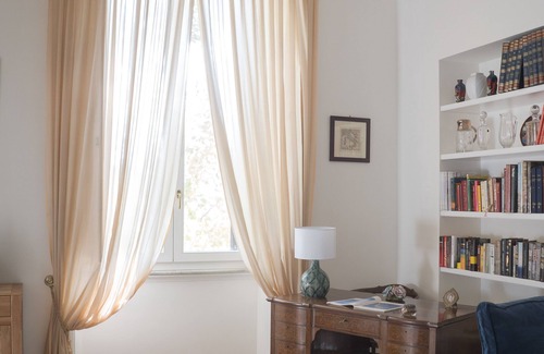 Rione VII Regola Apartment | Elegante Appartamento nel Cuore di Roma