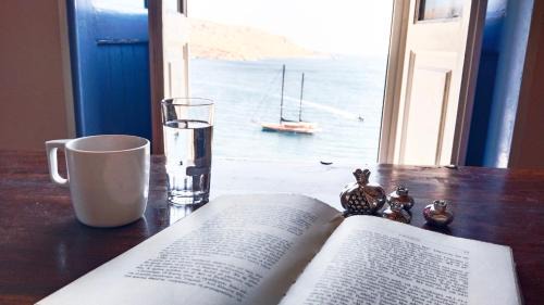 Leros House | ELEGEO rockhouse