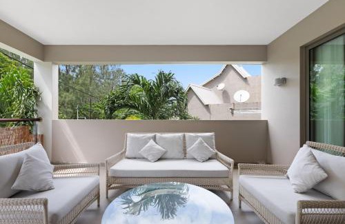 Bain Boeuf Apartment | Element Bay 5 by Host Agents