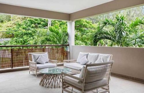 Bain Boeuf Apartment | Element Bay 5 by Host Agents