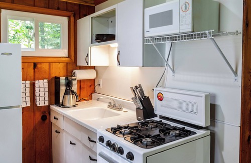 Gwinn Cottage | Elemental Resort
