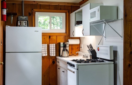 Gwinn Cottage | Elemental Resort