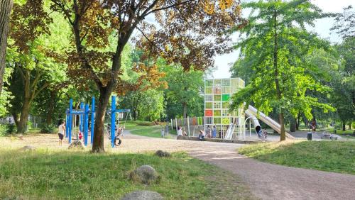 Duisburg City Center Apartment | ELENA flat Mohn Duisburg Zentrum
