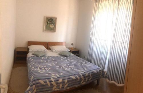 Tinj Apartment | Elena