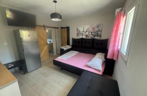 Katochi Apartment | Elena's studio