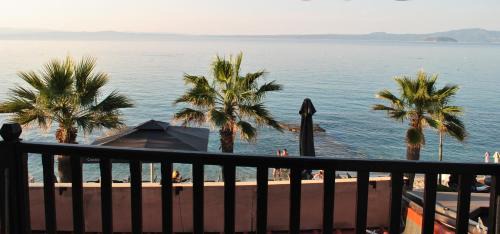 Pefkochori Apartment | Eleni's Sea View Adults only