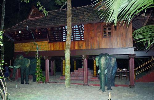 Cherthala House | Elephant Courtyard- A Heritage Homestay