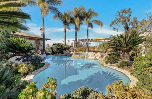 Vista House | Elevado Hills Family Getaway ~ Pool ~ Games ~ Pkg!