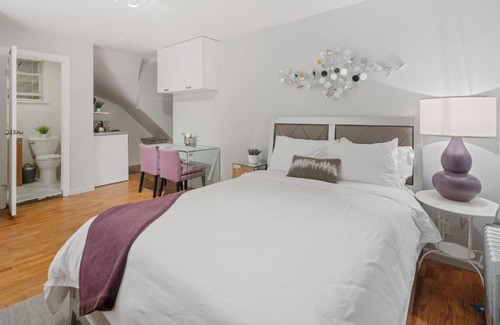 Midtown West Apartment | ELEVATE Apartments at Times Square