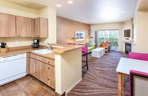 Enterprise Condo | Elevate Your Vacation Experience in this Private Condo. Special Offer Now!