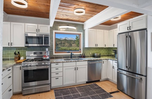 Basalt House | Elevated Hideaway | Deck w/Valley Views, Hot Tub