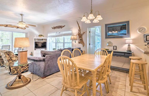 Bell House | Elevated Home w/ Fire Pit + Dock on Suwannee River