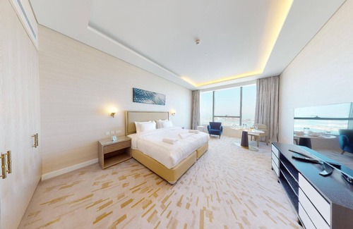 Palm Jumeirah Apartment | Elevated Living in a Studio in Palm Tower