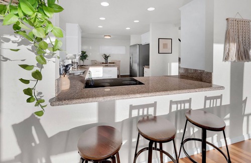 Middletown House | Elevated Mission Hills Oasis ~ Balconies ~ Views