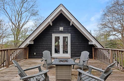 Charter Hills House | Elevation Escape