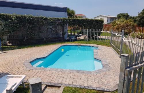 Myoli Beach House | Elfransa Beach Cottage