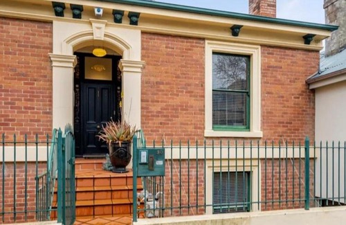 Hobart Central Business District Apartment | Elgin