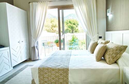 Santa Margherita di Pula Hotel | Eliantos Hotel