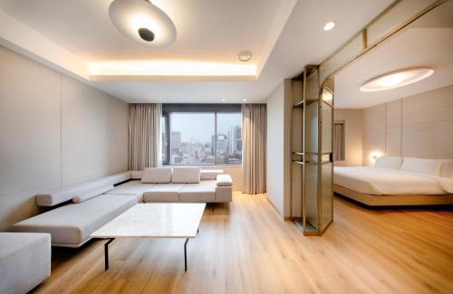 Nonhyeon-dong Hotel | Eliena Hotel Seoul Gangnam