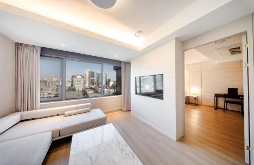 Nonhyeon-dong Hotel | Eliena Hotel Seoul Gangnam