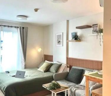 Bang Na Apartment | Elio Sukhumvit 64: Chic Space