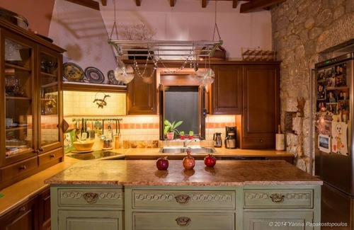 Karvelas House | Elise Cottage, Your Heavenly Paradise in Mani
