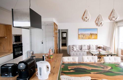 Le Bourget Apartment | ELISE DE ROCHE Équipé Balcon Parking RER B