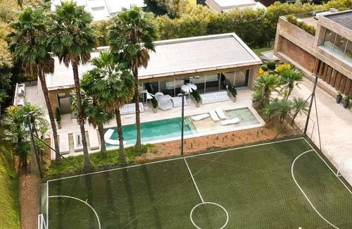 Envigado House | Elite 8BR Luxury Mansion Heated Pool Chef Maid Movie Theater Soccer Field Club
