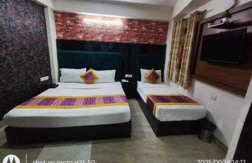 Chittilapilly Hotel | Elite blue one