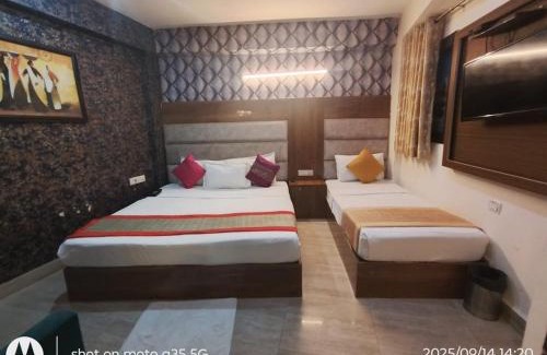 Chittilapilly Hotel | Elite blue one
