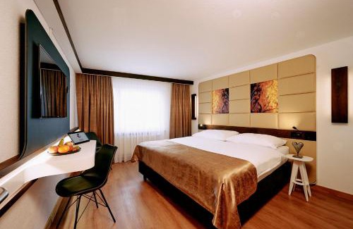 Visp Hotel | Elite