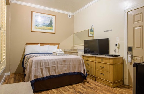 Tenderloin House | Elite Inn
