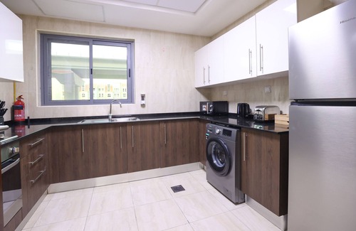 Discovery Gardens Apartment | Elite LUX Holiday Homes - Spacious 1 BR Near Metro Station in Al Furjan, Dubai