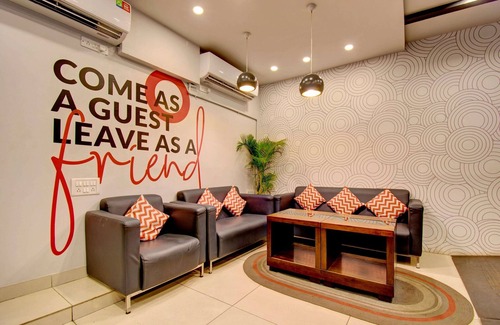 Ulsoor House | Elite Stays at Ulsoor Near Halasuru Metro Station