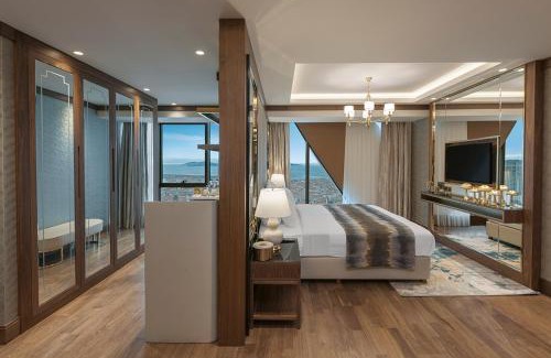 Maltepe Hotel | Elite World Grand Istanbul Küçükyalı