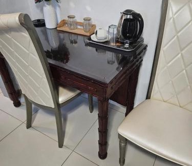 Mogwase Bed & Breakfast | Elitha Boutique Bed and Breakfast