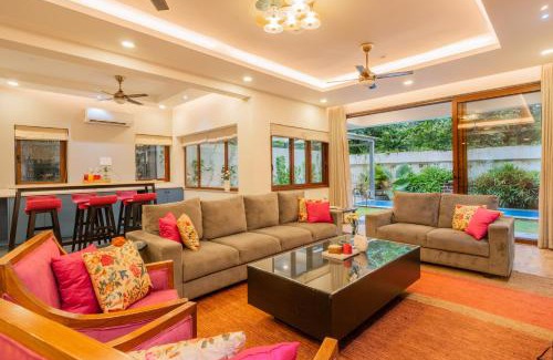 Siolim Villa | ELIVAAS 4 BHK with Pvt & Outdoor Sitting Area - Anasa