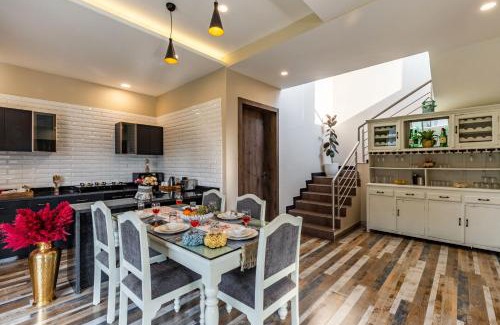 Bedla Villa | ELIVAAS Heaven in Hills Rockford 4 BHK Pet friendly villa with Pvt Pool