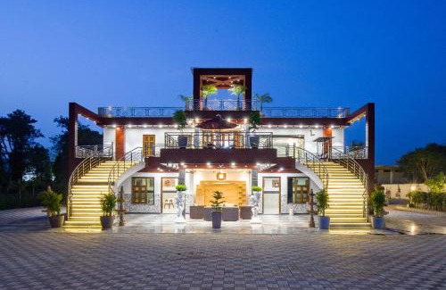 Faridabad Villa | ELIVAAS Ivory estate 5 BHK Farm with Pvt Pool, Gazebos & Lounge Area