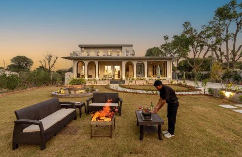 Jaipur District Villa | ELIVAAS Jamun Farm 2BHK with Pool
